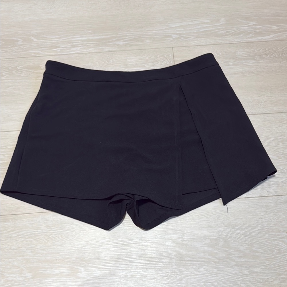 ✨ Black Skorts with Sleek Design